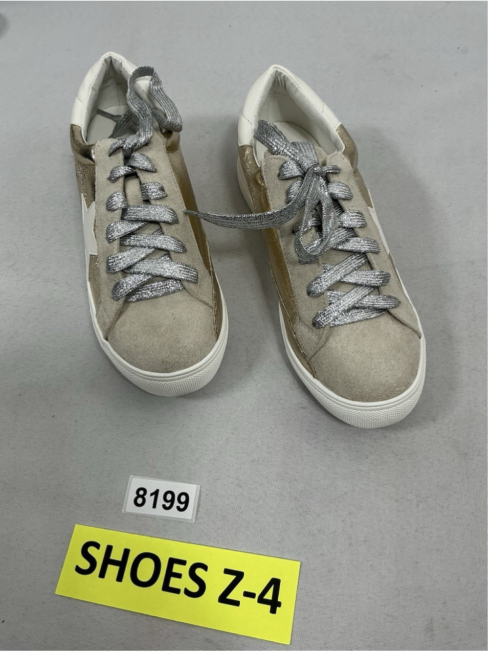 Womans New Nature Breeze Dale Lace Up 2 Tone Fashion Sneakers 7.5 Gold